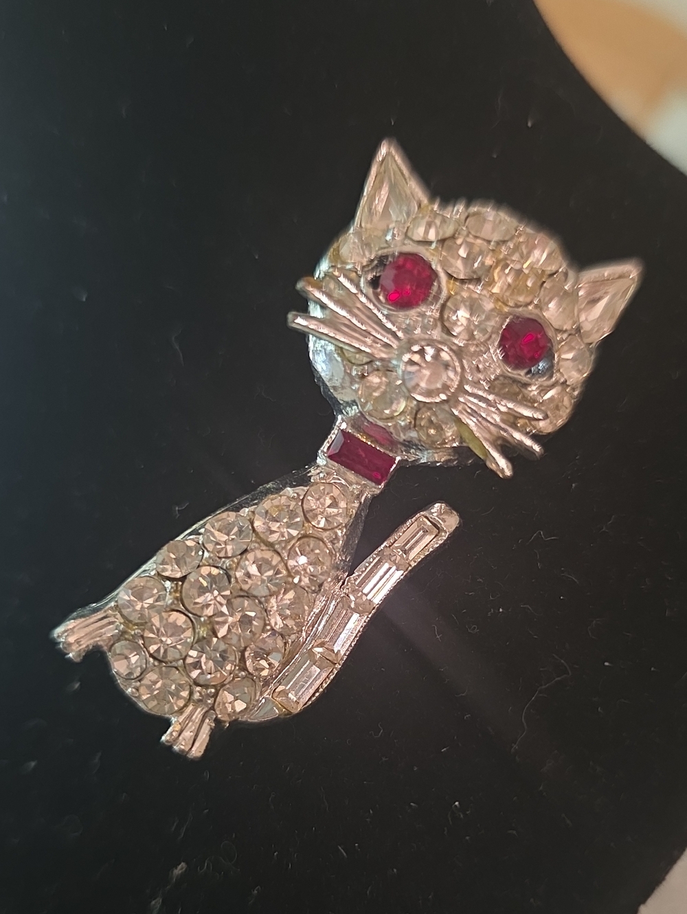 Vintage Cat Brooch - Silver with Red Accents